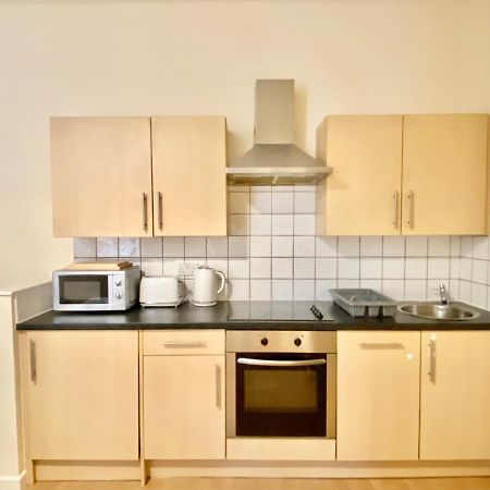 Elmcroft Apartments Halifax City Centre Экстерьер фото